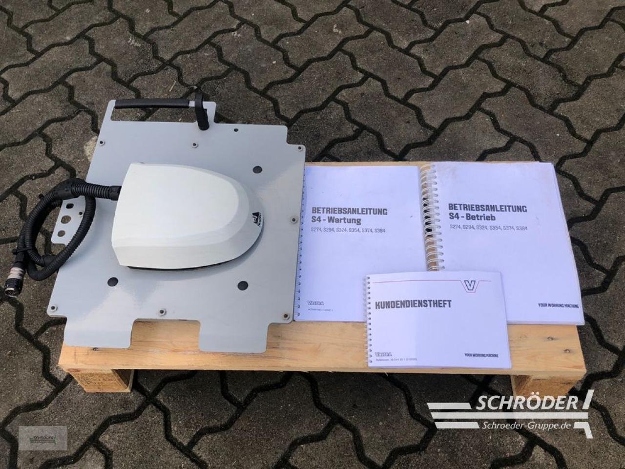 Traktor typu Valtra S 324 SMARTTOUCH | FZW | GPS | RÜFA, Gebrauchtmaschine v Ahlerstedt (Obrázek 22)